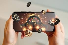 Myanmar Mobile Payment Wave Money KBZPay AYA Pay ဖြင့် ငွေသွင်းနေသောမြင်ကွင်း